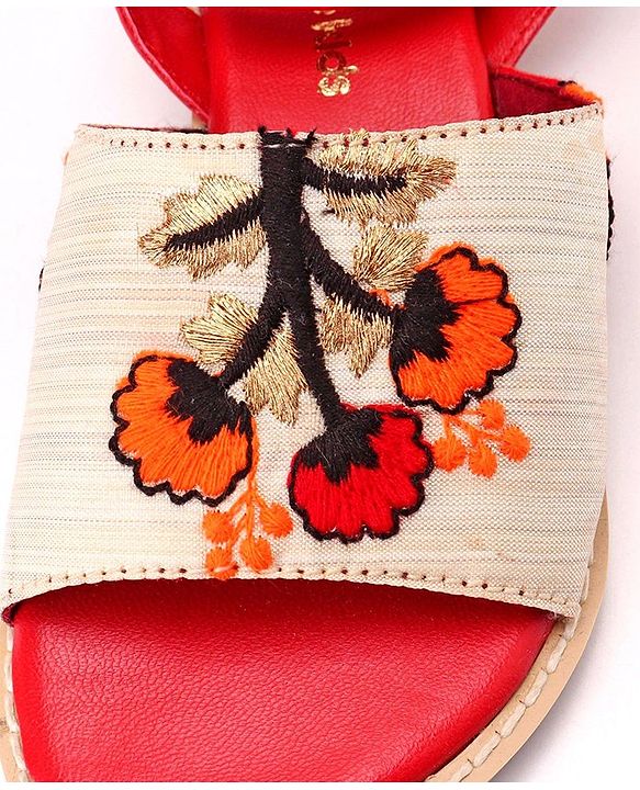 Pine Kids Ethnic Wear Sandals Floral Embroidery - Red