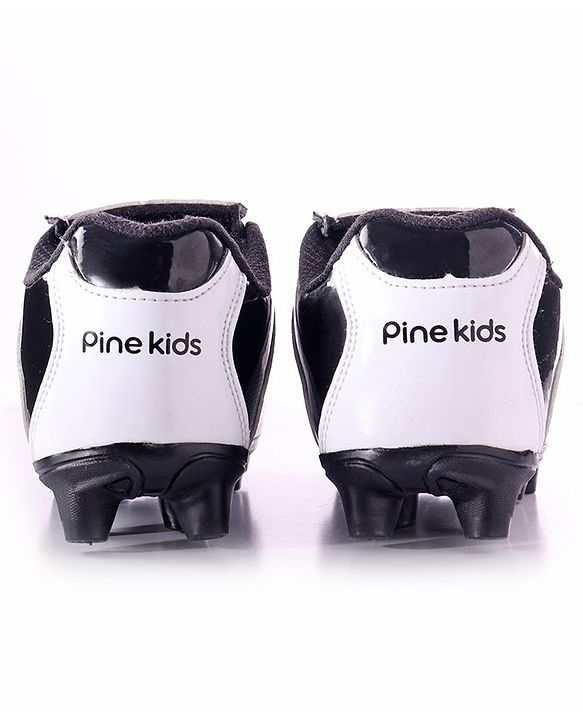 Pine Kids Sports Shoes - Green