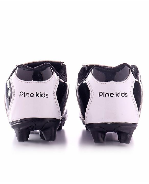 Pine Kids Sports Shoes - Green