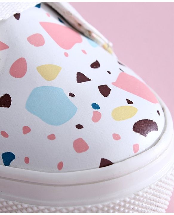 Pine Kids Printed Casual Shoes - White