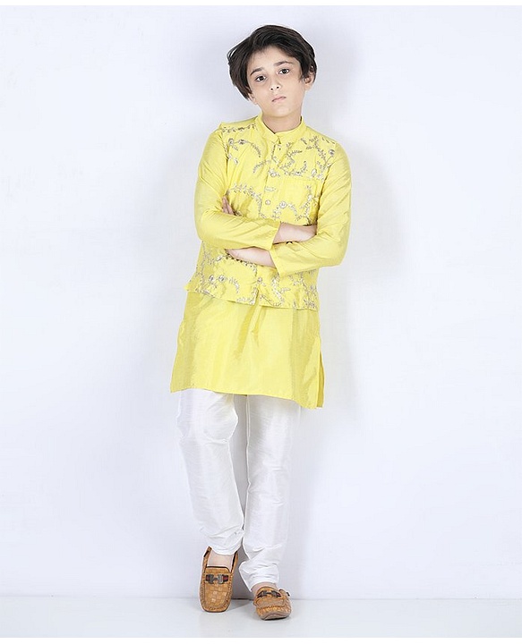 Pine Kids Full Sleeves Solid Kurta With Embroidered Nehru Jacket & Pyjama - Yellow