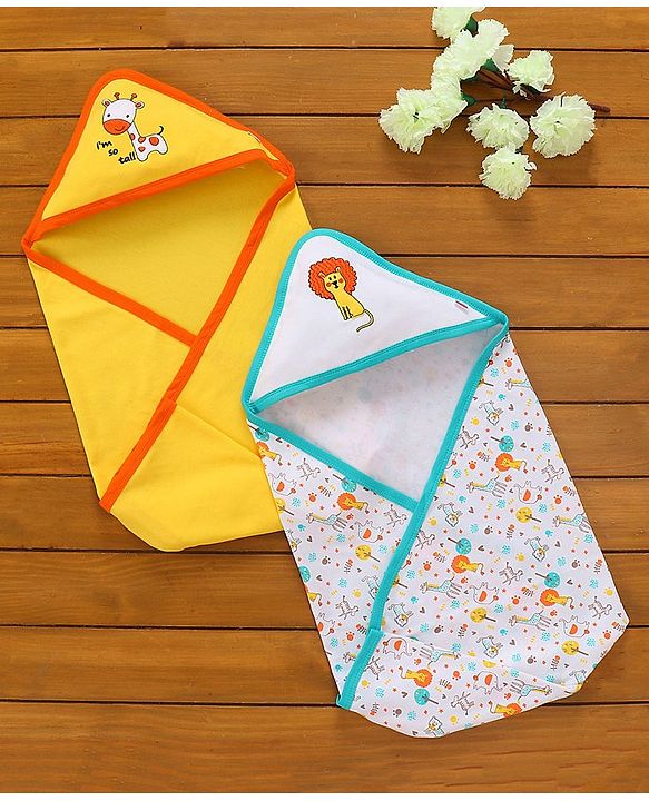 Babyhug Hooded Wrapper Lion Print Pack of 2 - Yellow and White