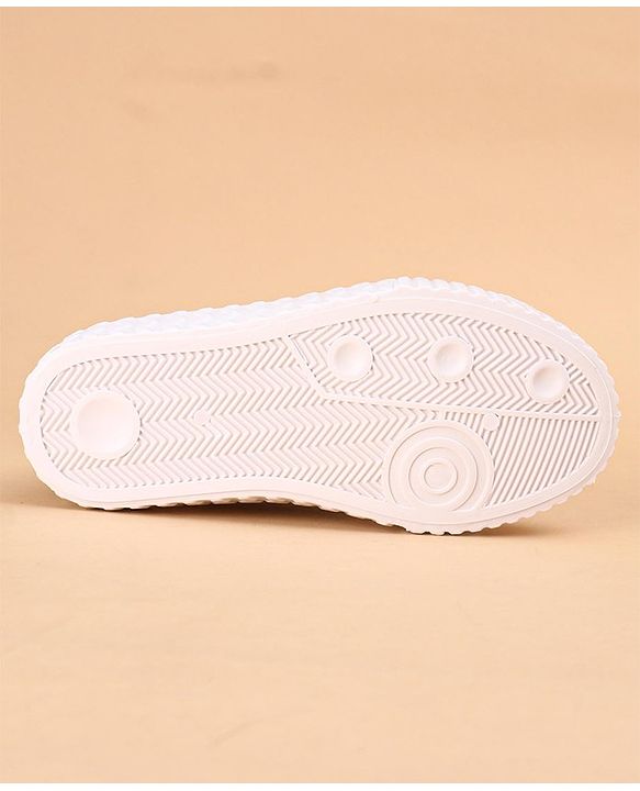 Cute Walk by Babyhug Casual Shoes Star Patch - Brown