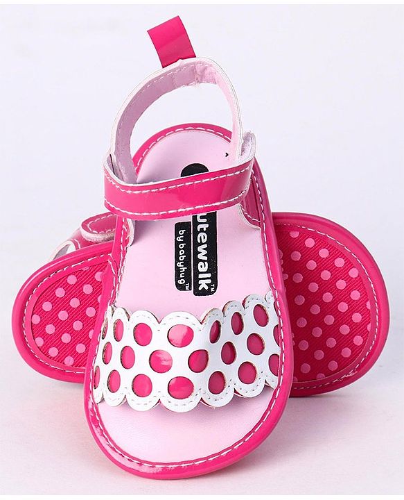 Cute Walk by Babyhug Booties - Pink
