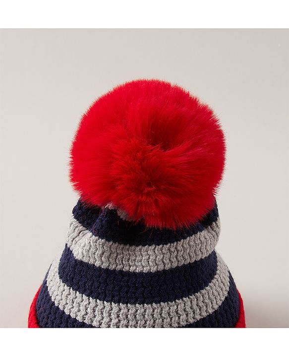 Babyhug Woollen Cap Red - Diameter 12 cm