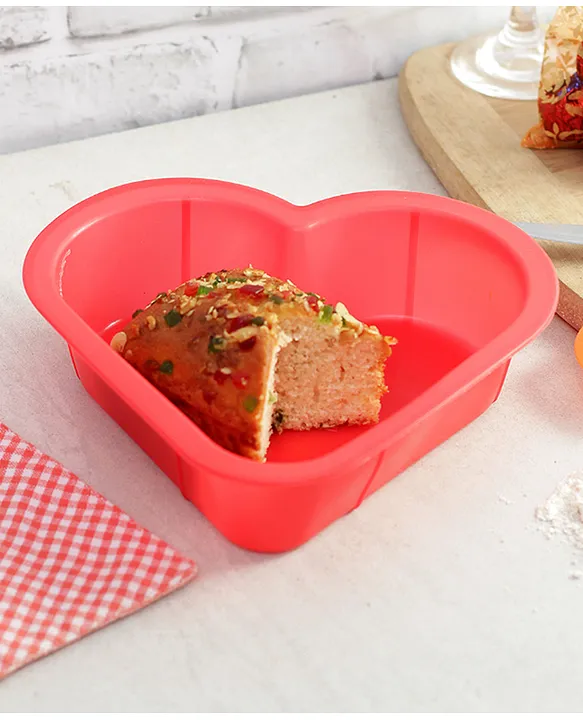 Silicone heart cake discount mould