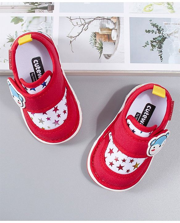 Cute Walk by Babyhug Casual Shoes - Red