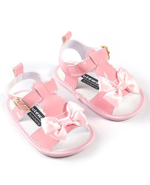Cute Walk by Babyhug Booties Bow Applique - Pink