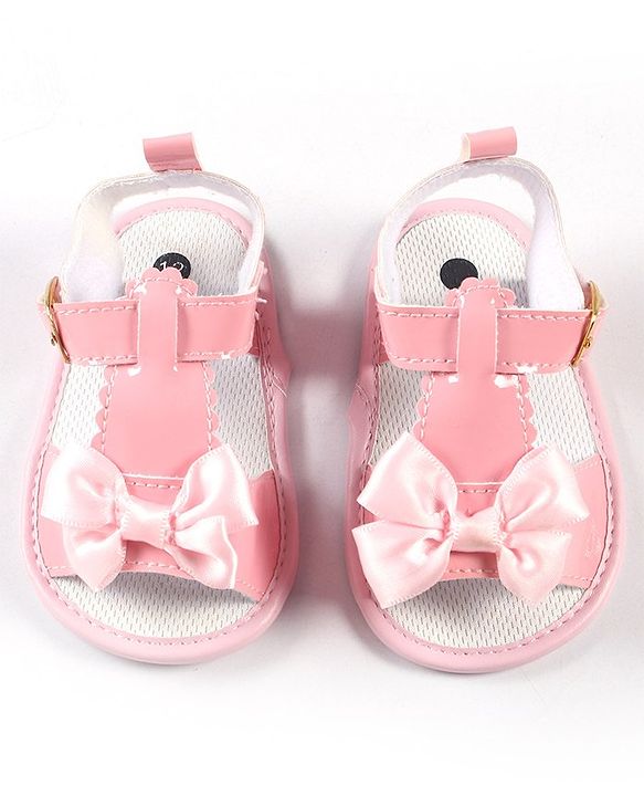 Cute Walk by Babyhug Booties Bow Applique - Pink