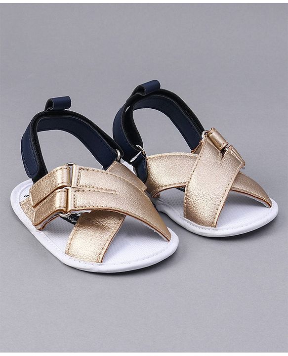 Cute Walk by Babyhug Booties - Gloden