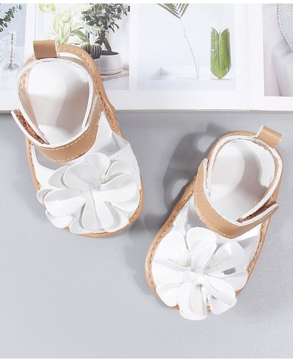 Cute Walk by Babyhug Booties Floral Applique - White Light Brown