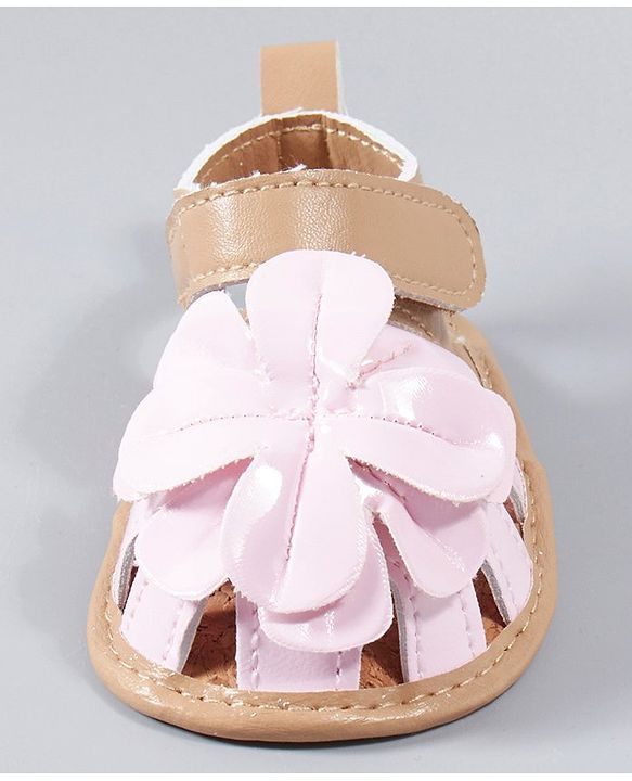 Cute Walk by Babyhug Booties Floral Applique - Light Brown & Pink