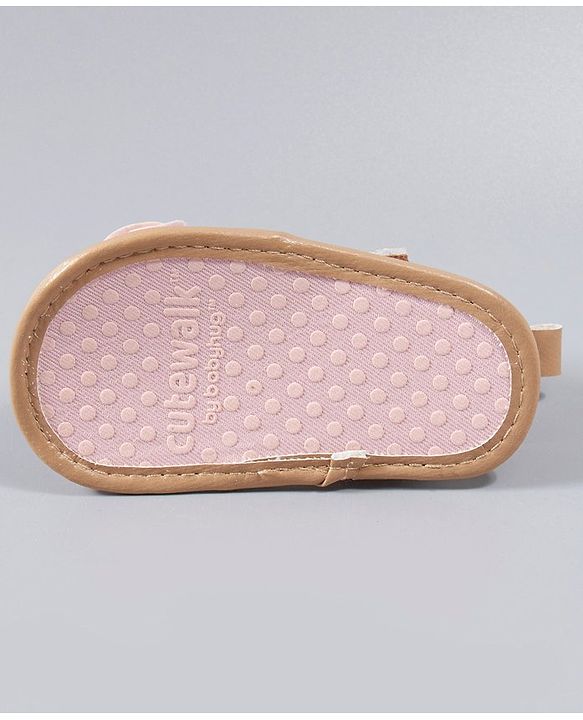 Cute Walk by Babyhug Booties Floral Applique - Light Brown & Pink