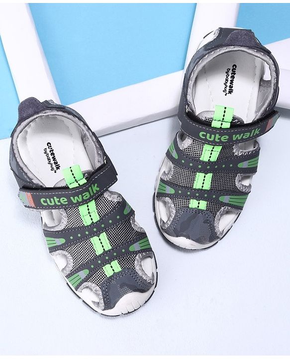 Cute Walk by Babyhug Sandals - Green