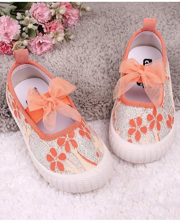 Cute Walk by Babyhug Casual Shoes Floral Embroidered - Orange