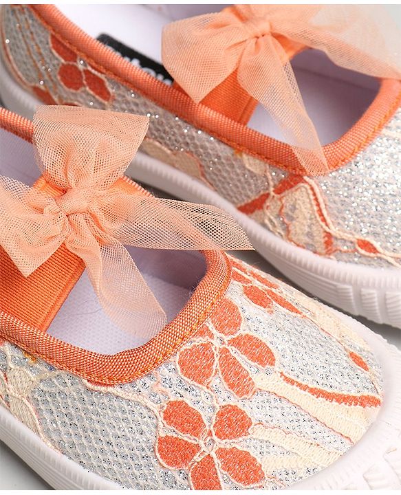 Cute Walk by Babyhug Casual Shoes Floral Embroidered - Orange