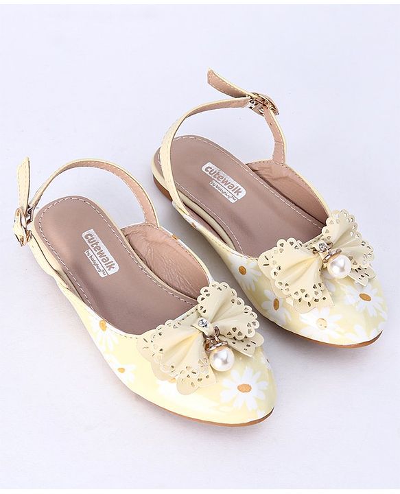 Cute Walk by Babyhug Party Wear Belly Shoes Bow Appliques - Light Yellow