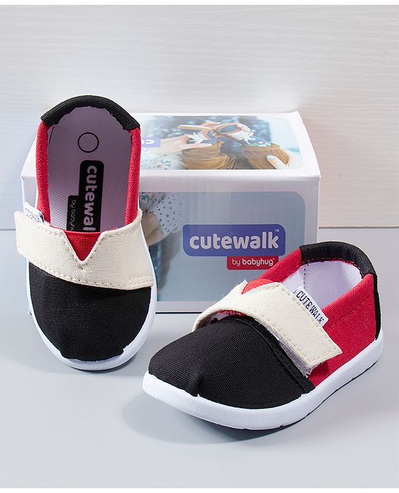 Cute Walk by Babyhug Casual Shoes - Black Red