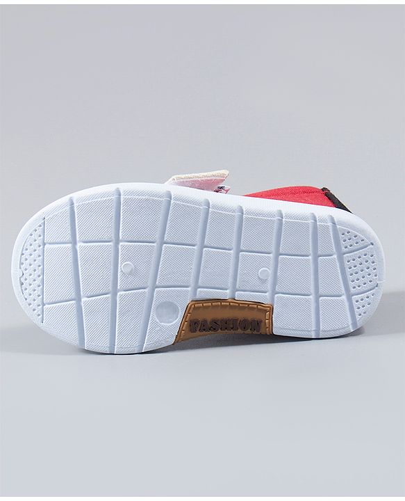 Cute Walk by Babyhug Casual Shoes - Black Red