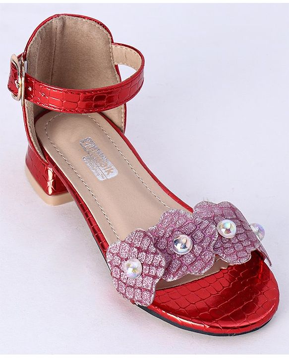 Cute Walk by Babyhug Sandals With Studded Pearls - Golden