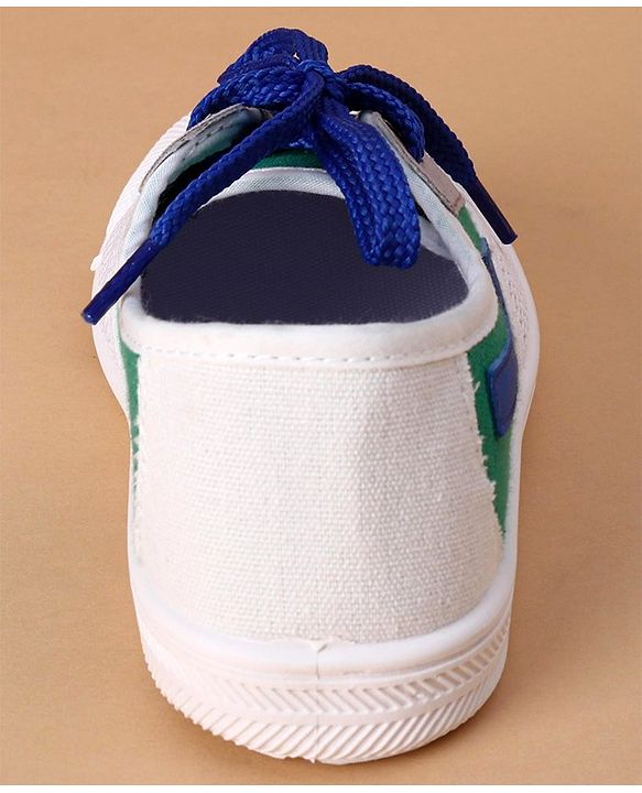 Cute Walk by Babyhug Casual Shoes - White
