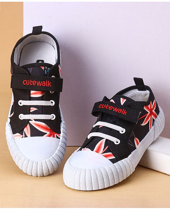 Cute Walk by Babyhug Casual Shoes - Black
