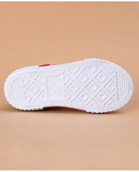 Cute Walk by Babyhug Casual Shoes Aeroplane Patch - Red White