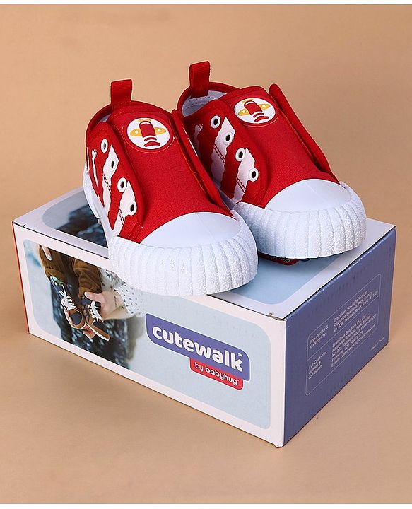 Cute Walk by Babyhug Casual Shoes Aeroplane Patch - Red White
