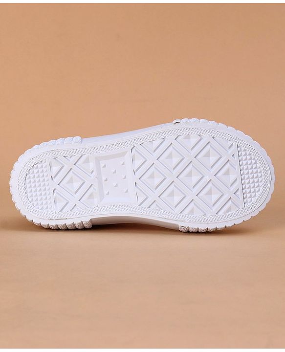 Cute Walk by Babyhug Casual Shoes - Yellow