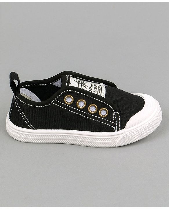 Cute Walk by Babyhug Casual Shoes - Black