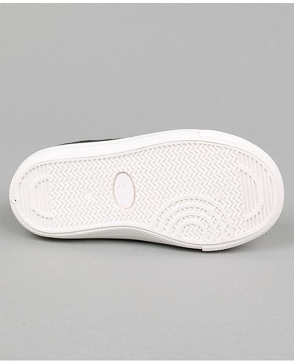 Cute Walk by Babyhug Casual Shoes - Black