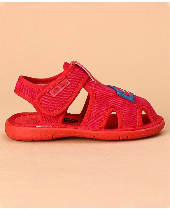 Cute Walk by Babyhug Sandals Crocodile Patch - Red