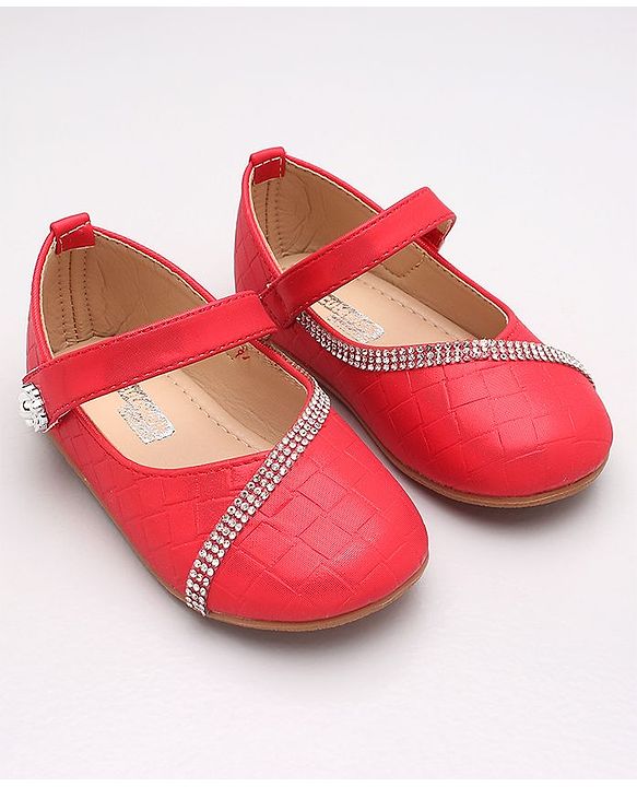 Cute Walk by Babyhug Sequin Embellished Belly Shoes - Red