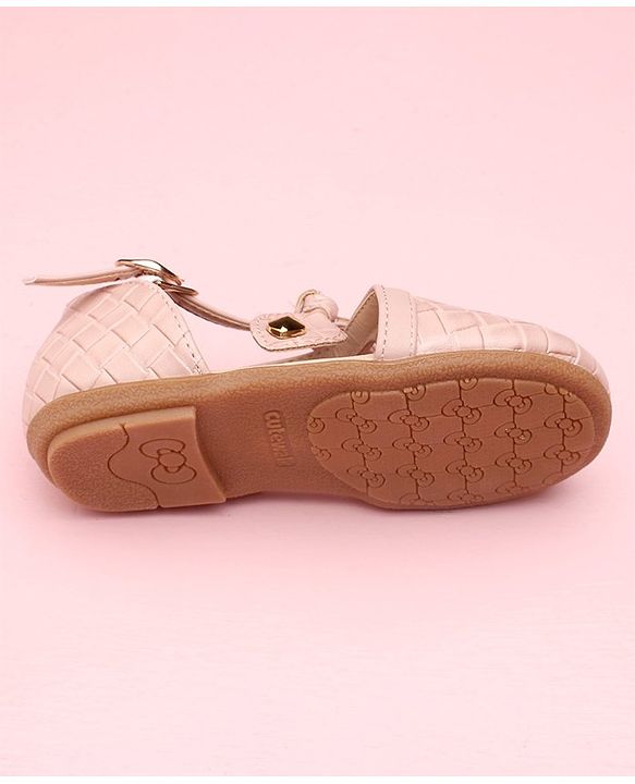 Cute Walk by Babyhug Solid Color Belly Shoes Bow Applique - Pink - EU 29 Brown