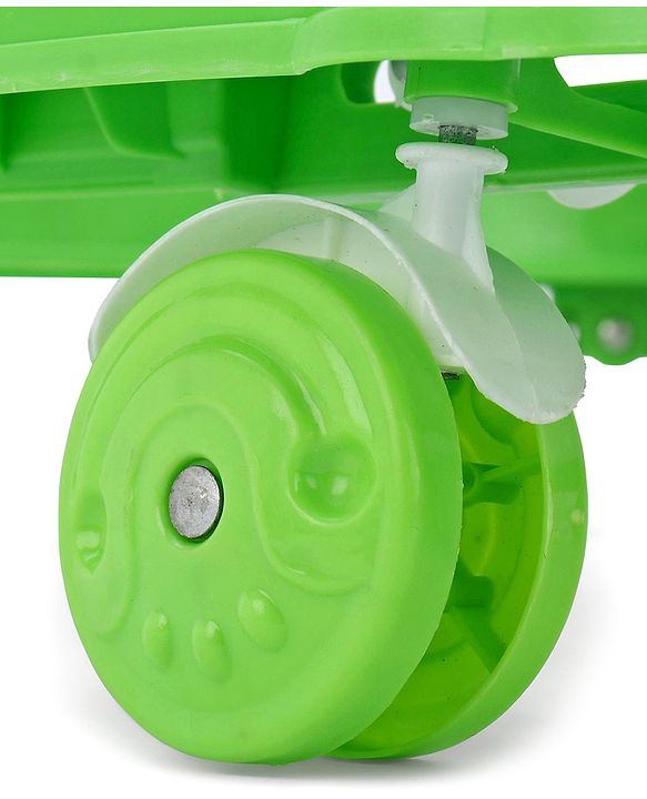 Babyhug Walker Bear Face - Green (Seat Print & Color May Vary)