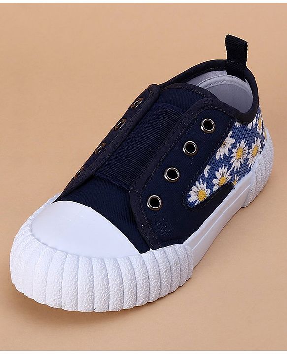 Cute Walk by Babyhug Casual Shoes - Navy Blue