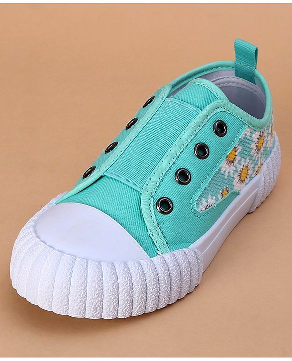 Cute Walk by Babyhug Casual Shoes - Sea Green