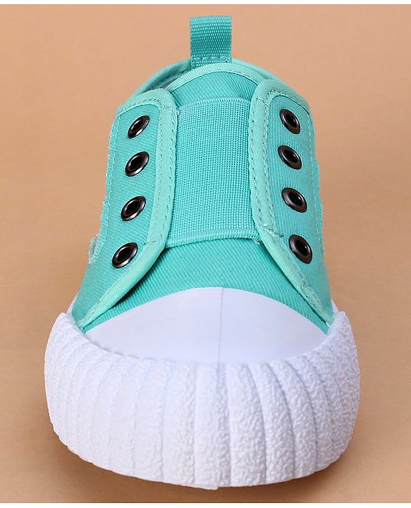 Cute Walk by Babyhug Casual Shoes - Sea Green