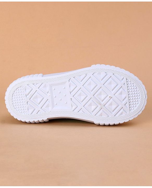 Cute Walk by Babyhug Casual Shoes - Sea Green
