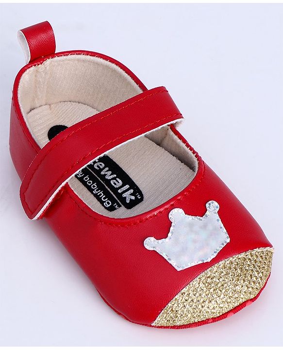 Cute Walk by Babyhug Booties Sequin Crown Patch - Red