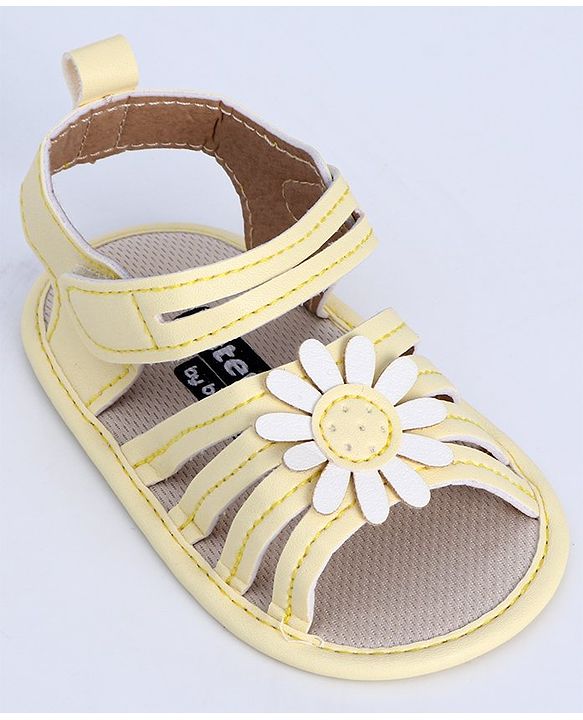 Cute Walk by Babyhug Booties YELLOW 13 (6-9M)Unisex