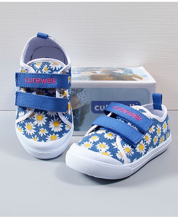 Cute Walk by Babyhug Casual Shoes - Blue