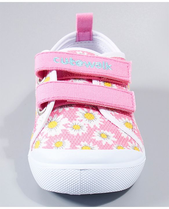 Cute Walk by Babyhug Casual Shoes - Pink