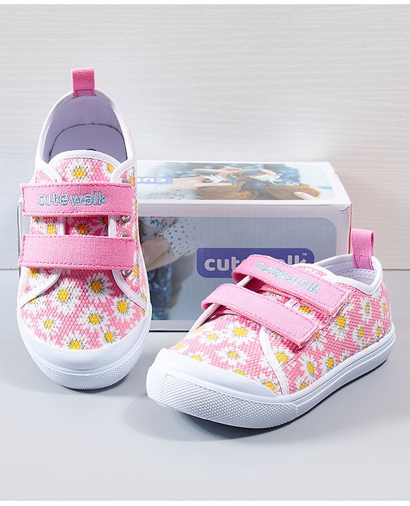Cute Walk by Babyhug Casual Shoes - Pink