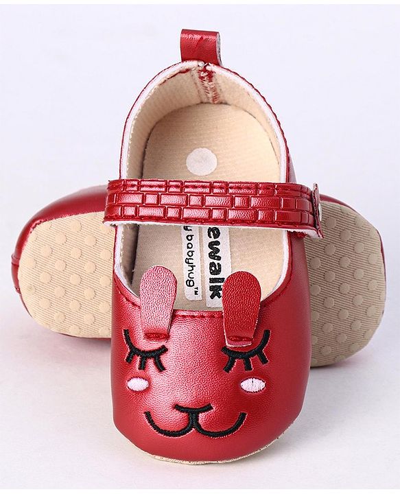 Cute Walk by Babyhug Booties - Maroon