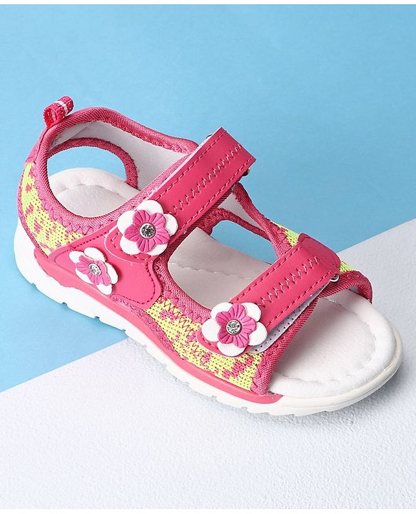 Cute Walk by Babyhug Sandals With Dual Velcro Closure - Fuchsia