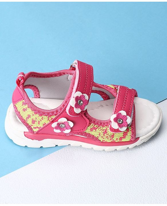 Cute Walk by Babyhug Sandals With Dual Velcro Closure - Fuchsia