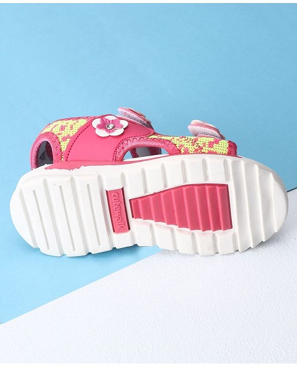 Cute Walk by Babyhug Sandals With Dual Velcro Closure - Fuchsia
