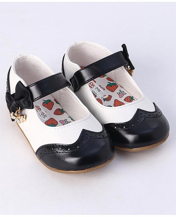 Cute Walk by Babyhug Party Wear Belly Shoes Bow Applique - White Black