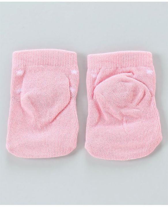 Cute Walk By Babyhug Antibacterial Ankle Length Socks Set of 5 - Pink White